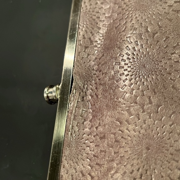 hobo lauren leather bifold clutch wallet Embossed gray/taupe. - Picture 3 of 16